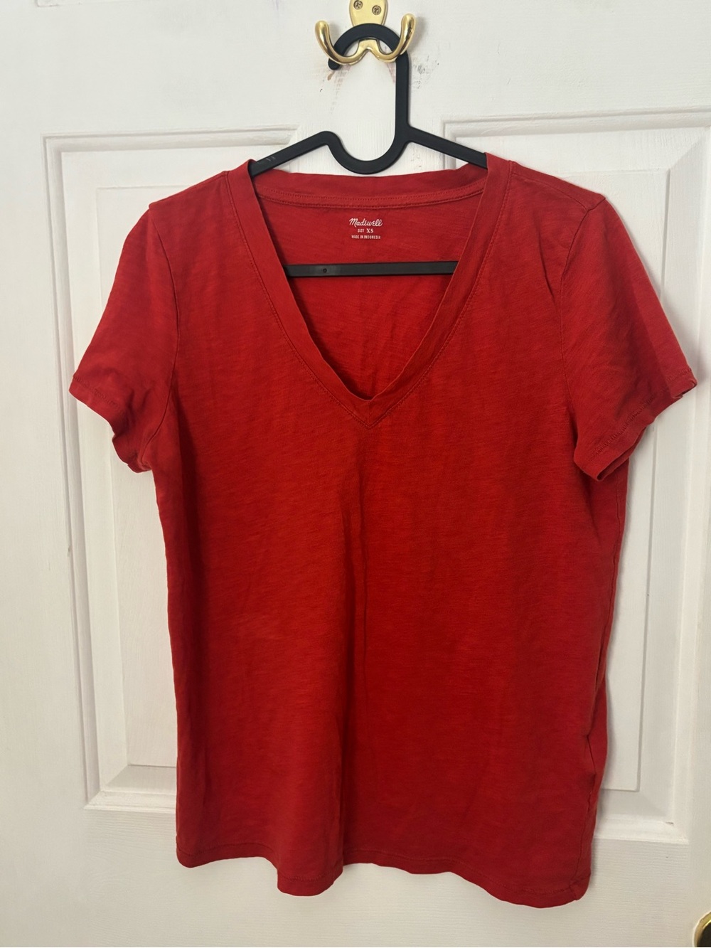 Madewell Red V-Neck Short Sleeve Tee